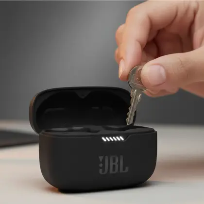 JBL tune 230 NC not charging